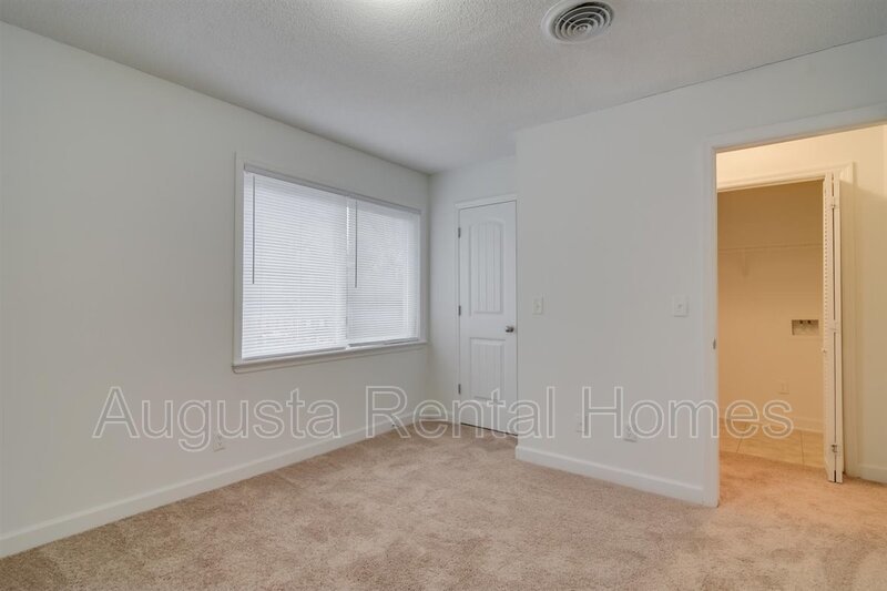2905 Arrowhead Drive - D8 property image