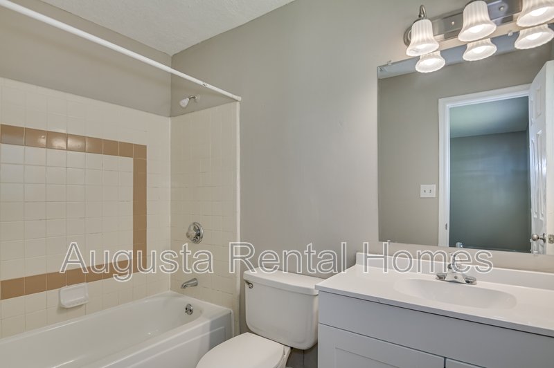 940 Stevens Creek Road 302 property image