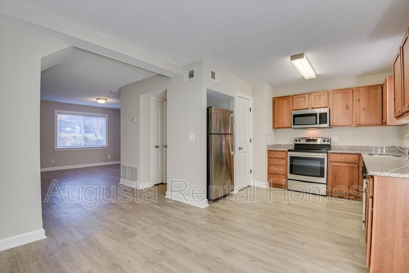 2905 Arrowhead Drive - E2 property image