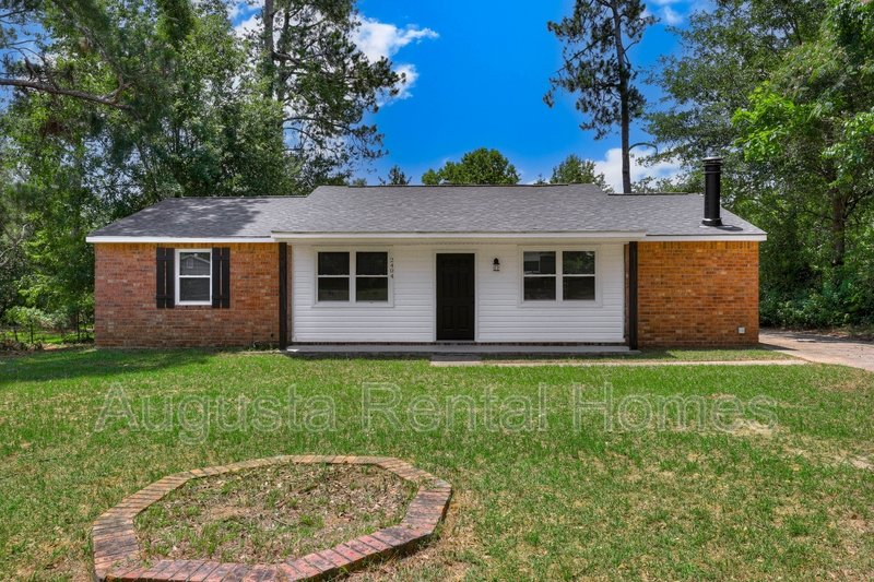 2404 Southdale Drive property image