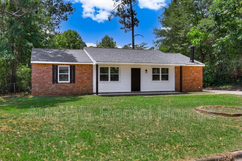 2404 Southdale Drive property image