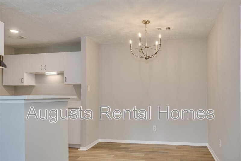 2515 Center West Parkway - 3F property image