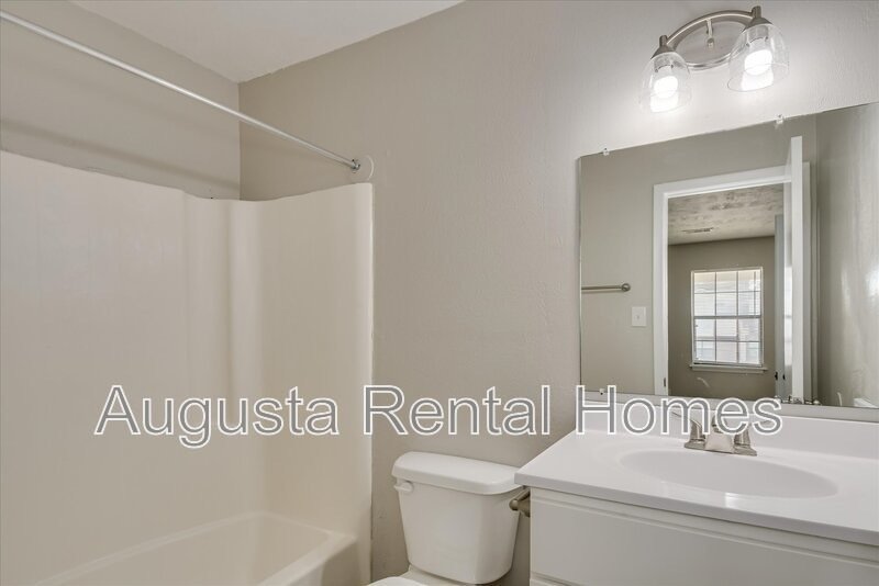 2515 Center West Parkway - 3F property image