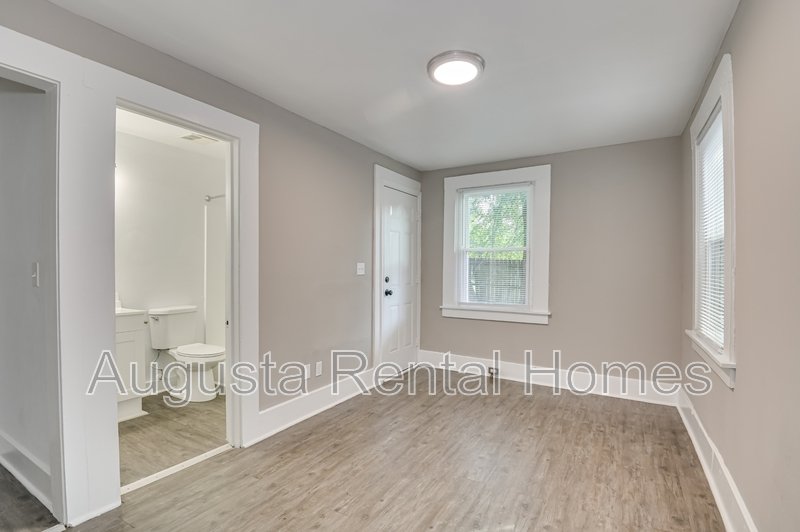 262 Walker Street - B property image