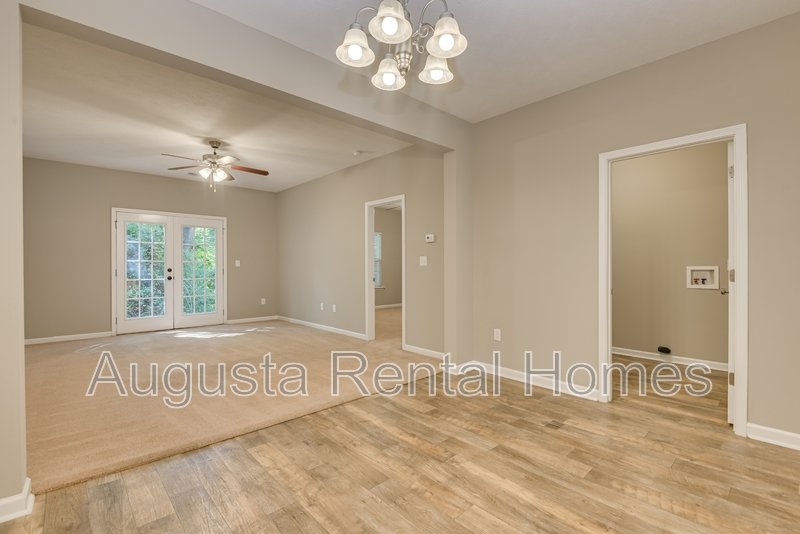 205 Old Berzelia Road property image