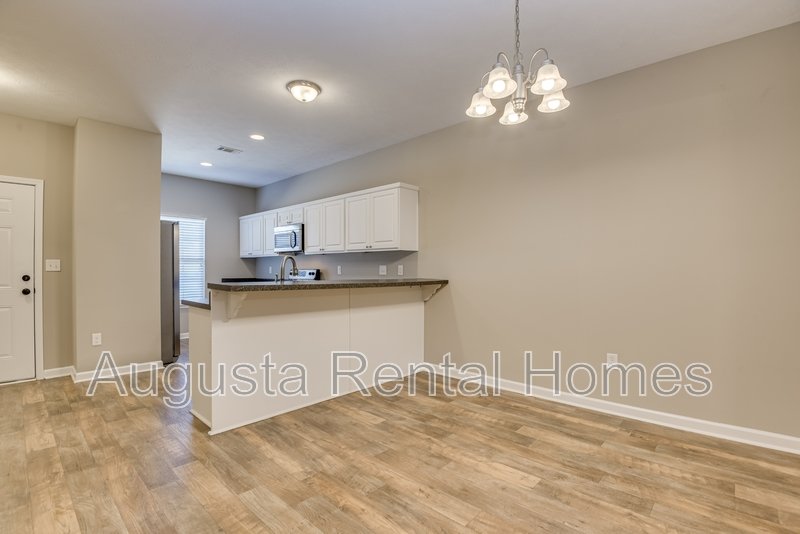 205 Old Berzelia Road property image