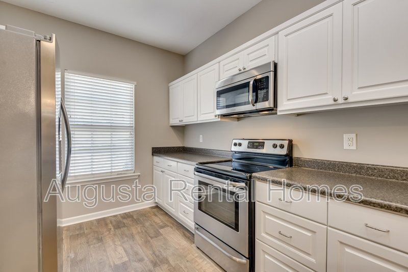 205 Old Berzelia Road property image