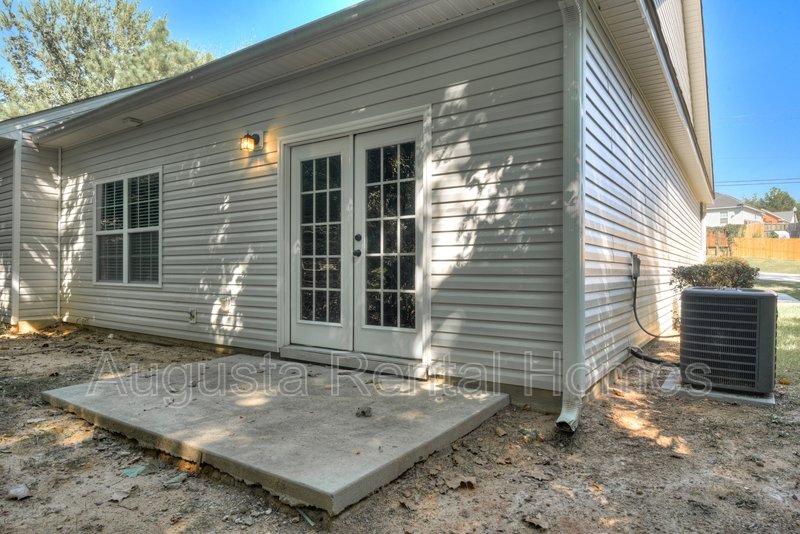 205 Old Berzelia Road property image