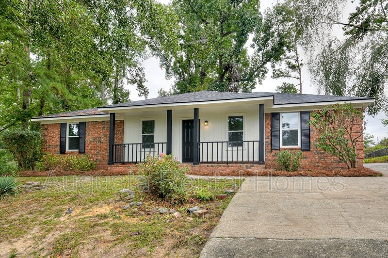 208 Foxdale Drive property image