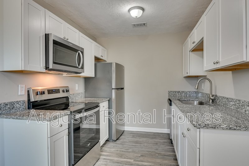 150 Conifer Drive property image