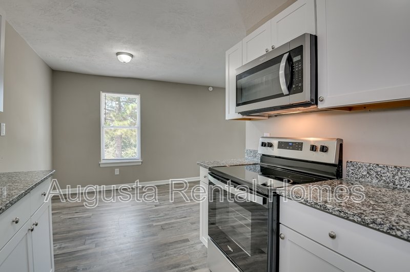 150 Conifer Drive property image