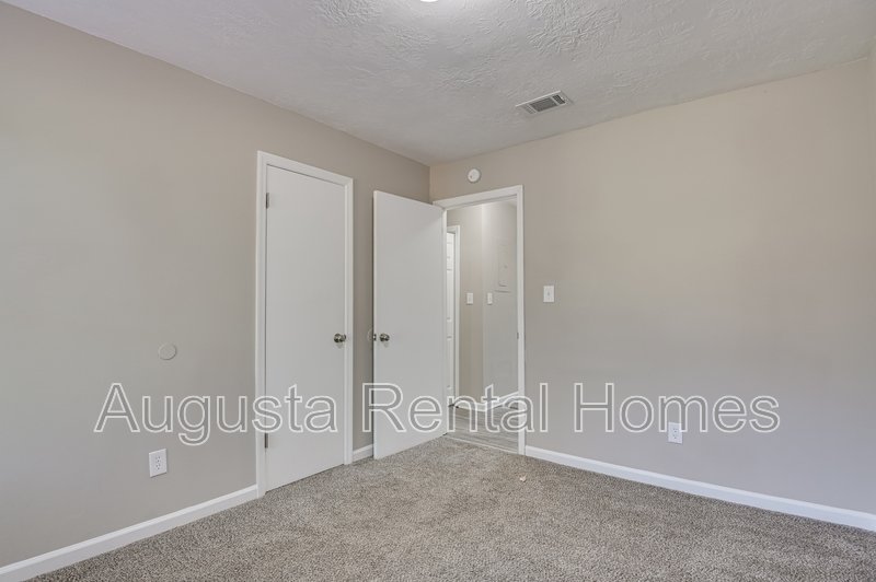 150 Conifer Drive property image