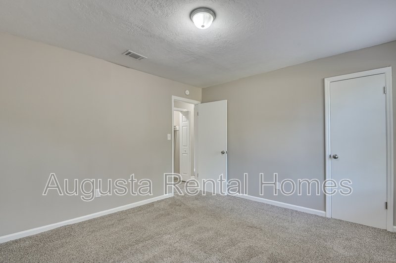 150 Conifer Drive property image