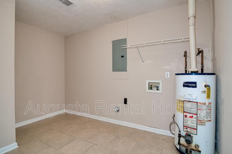 3453 Pine Hill Road property image