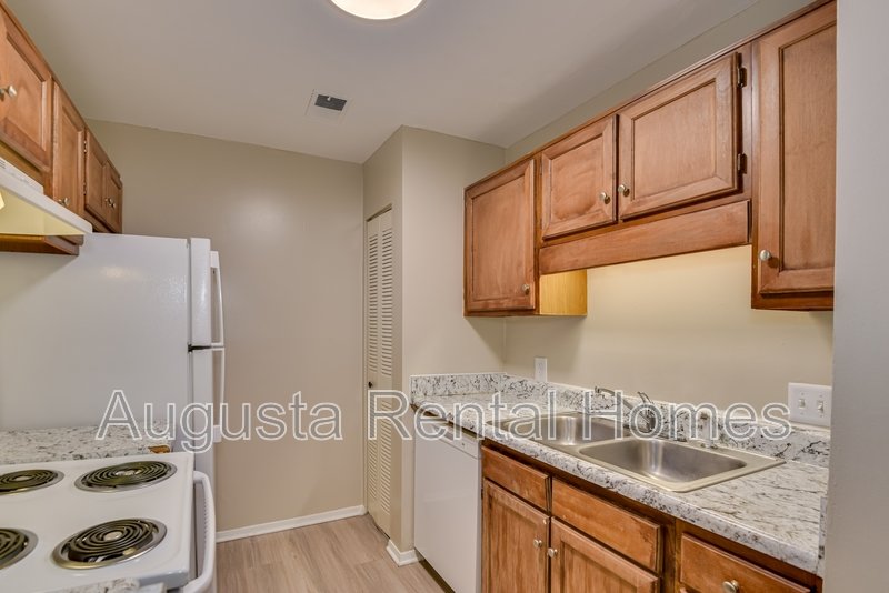 2515 Center West Parkway - 1L property image