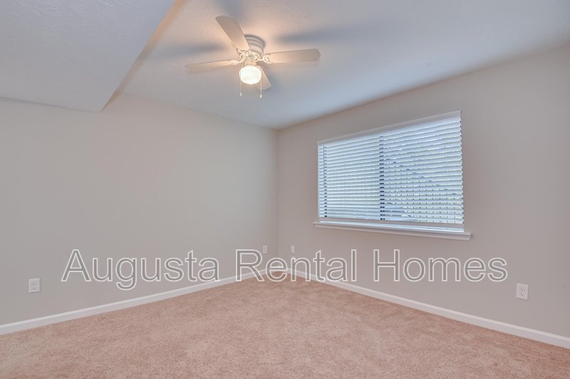 2806E Thomas Lane property image