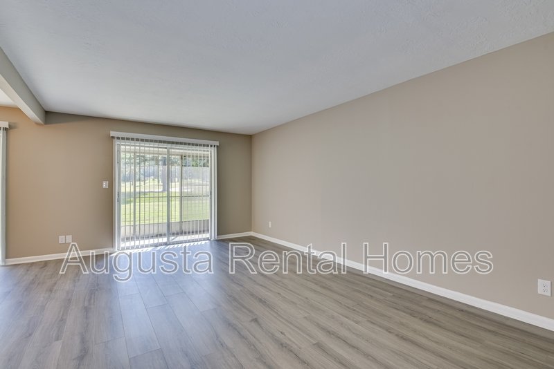 1674 Goshen Road - 1 Unit A3 property image