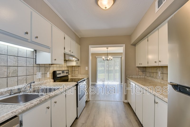 1674 Goshen Road - 1 Unit A3 property image