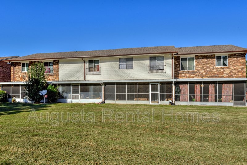 1674 Goshen Road - 1 Unit A3 property image