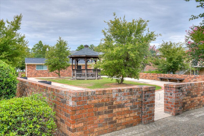 2905 Arrowhead Drive - J4 property image