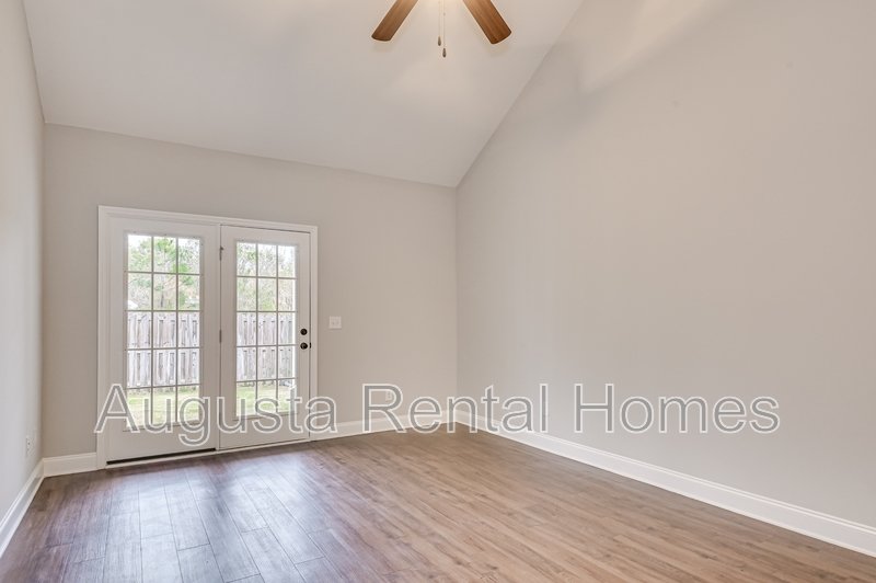 5352 Nikki Way property image