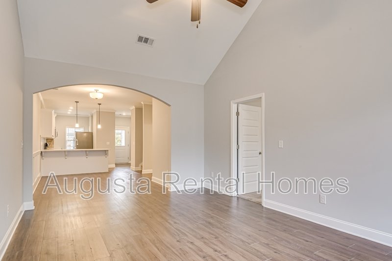 5352 Nikki Way property image