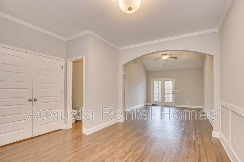 5352 Nikki Way property image