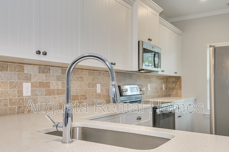 5352 Nikki Way property image