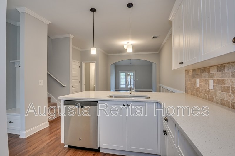 5352 Nikki Way property image