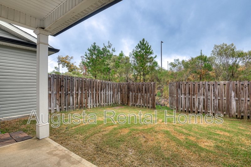 5352 Nikki Way property image