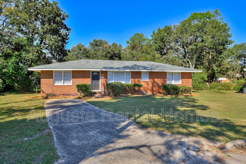 2618 Providence Court property image