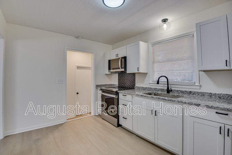 2618 Providence Court property image