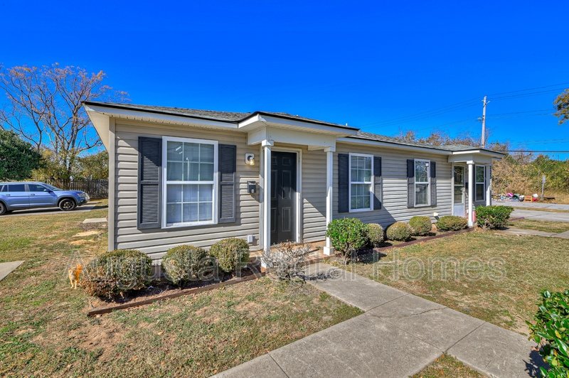 1718B Hicks Street property image