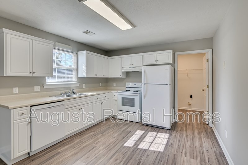 1718B Hicks Street property image