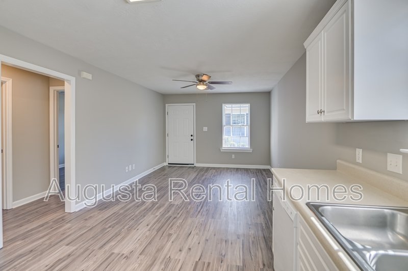 1718B Hicks Street property image