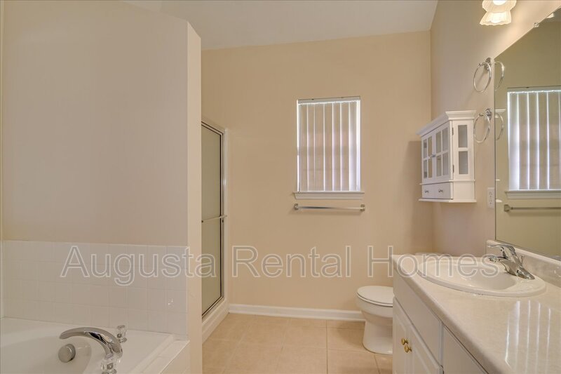 1904 Long Creek Falls property image