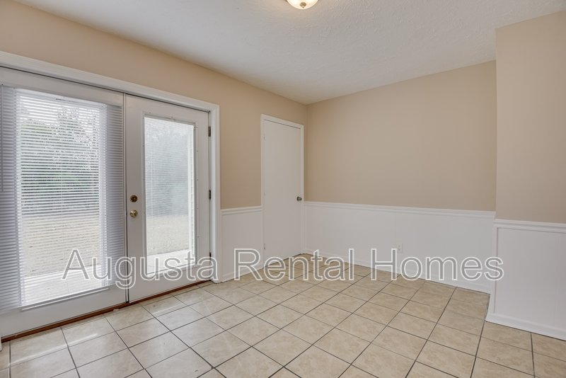 3859 Fairington Drive property image