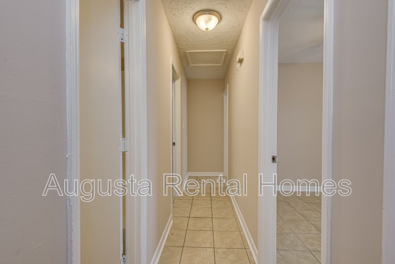 3859 Fairington Drive property image