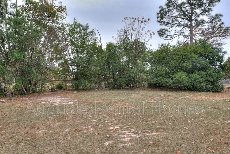 3859 Fairington Drive property image