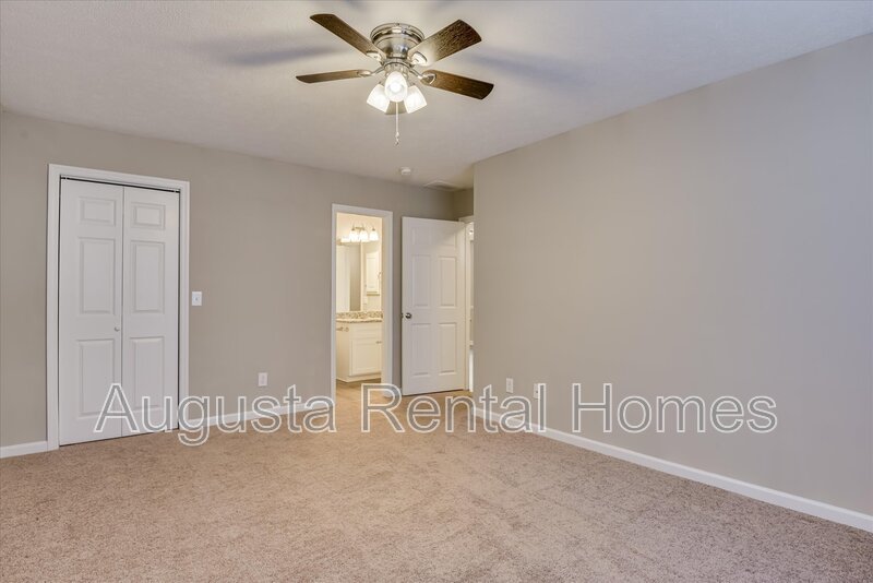 108 Kelly Drive property image