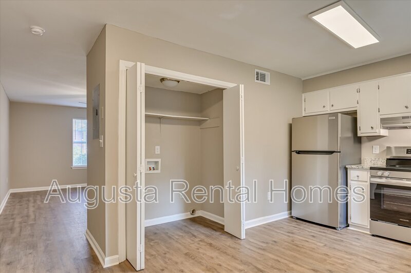 142 Chalet North Boulevard - 142 property image