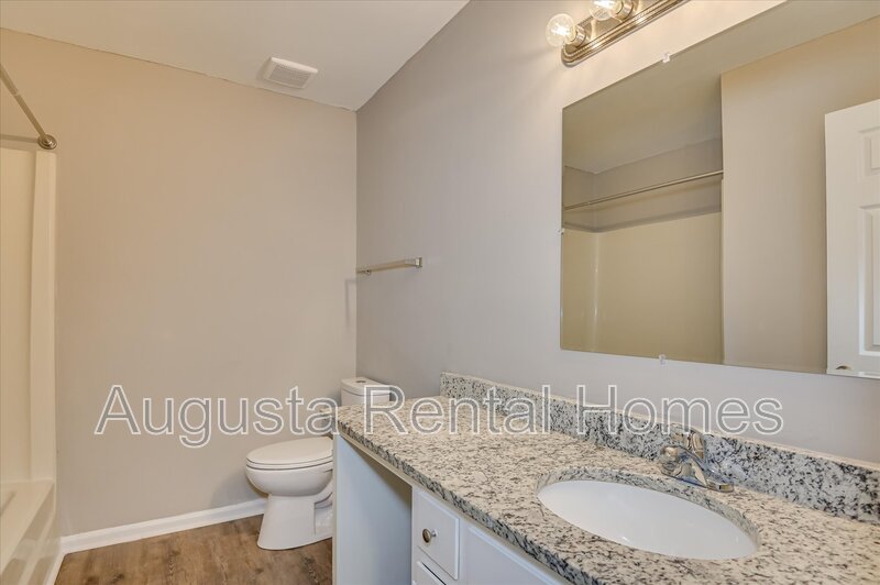 142 Chalet North Boulevard - 142 property image