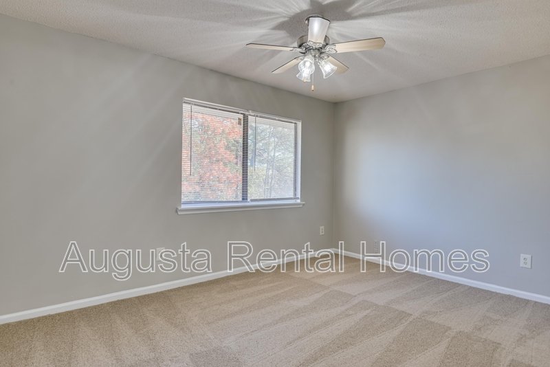 2810D Thomas Lane property image