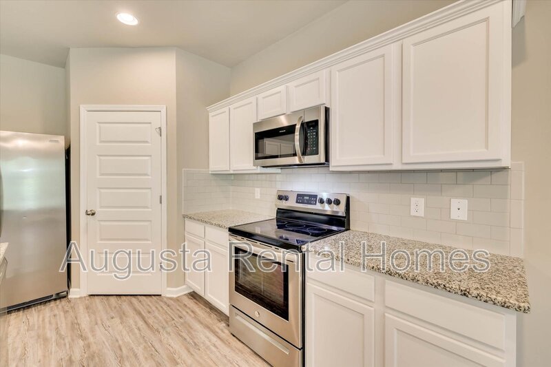 5054 Vine Lane property image