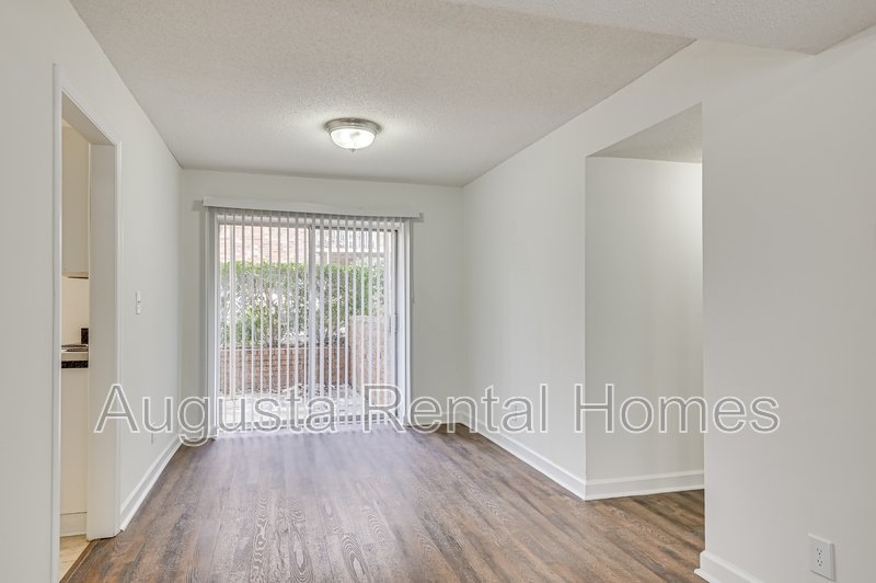 2905 Arrowhead Drive - L10 property image