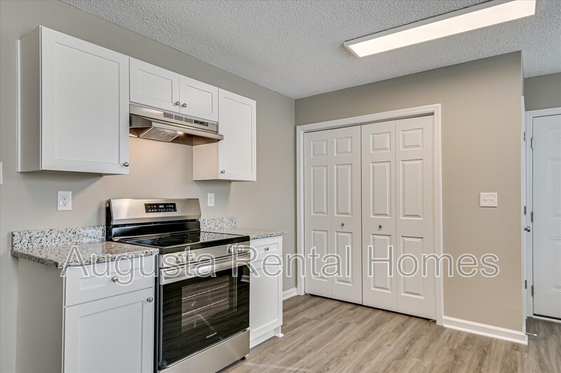 3422 Chadbourne Street property image