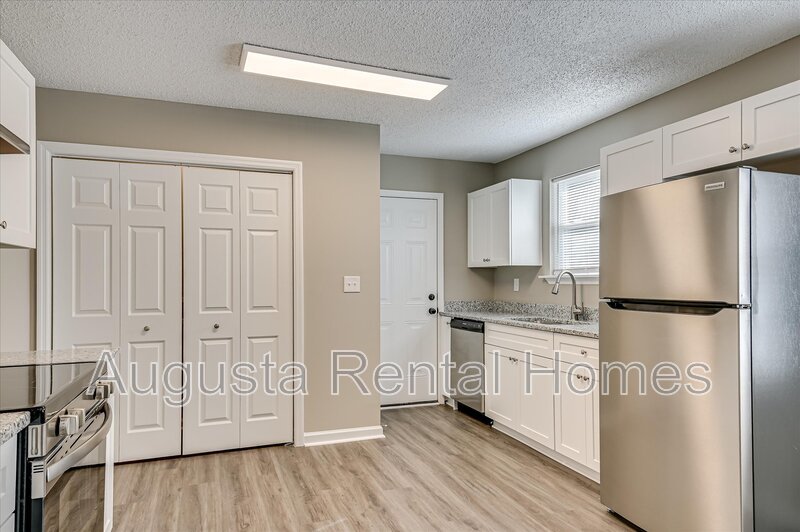 3422 Chadbourne Street property image