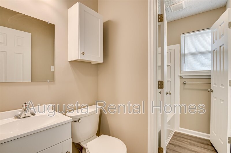 3422 Chadbourne Street property image