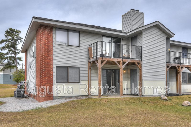 2814B Thomas Lane property image