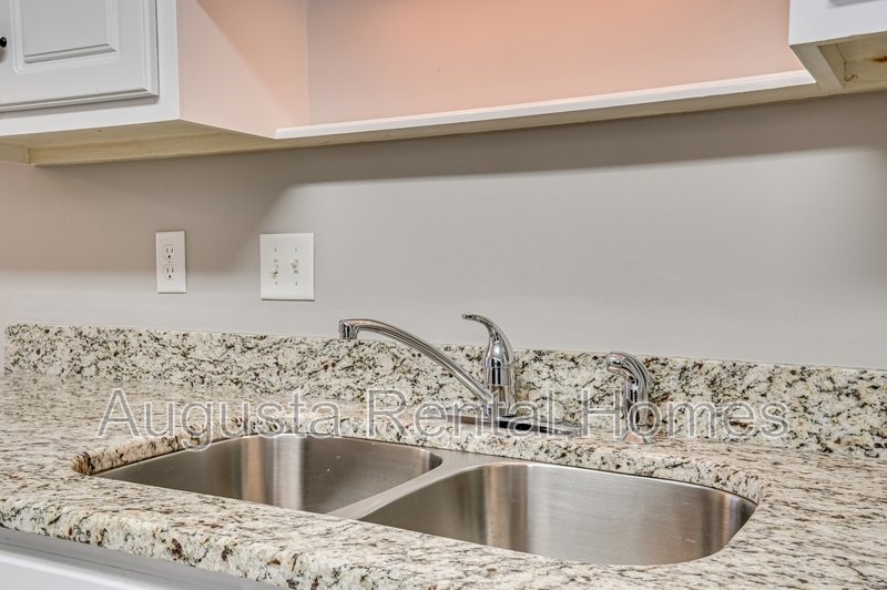 4866 Orchard Hill Drive property image